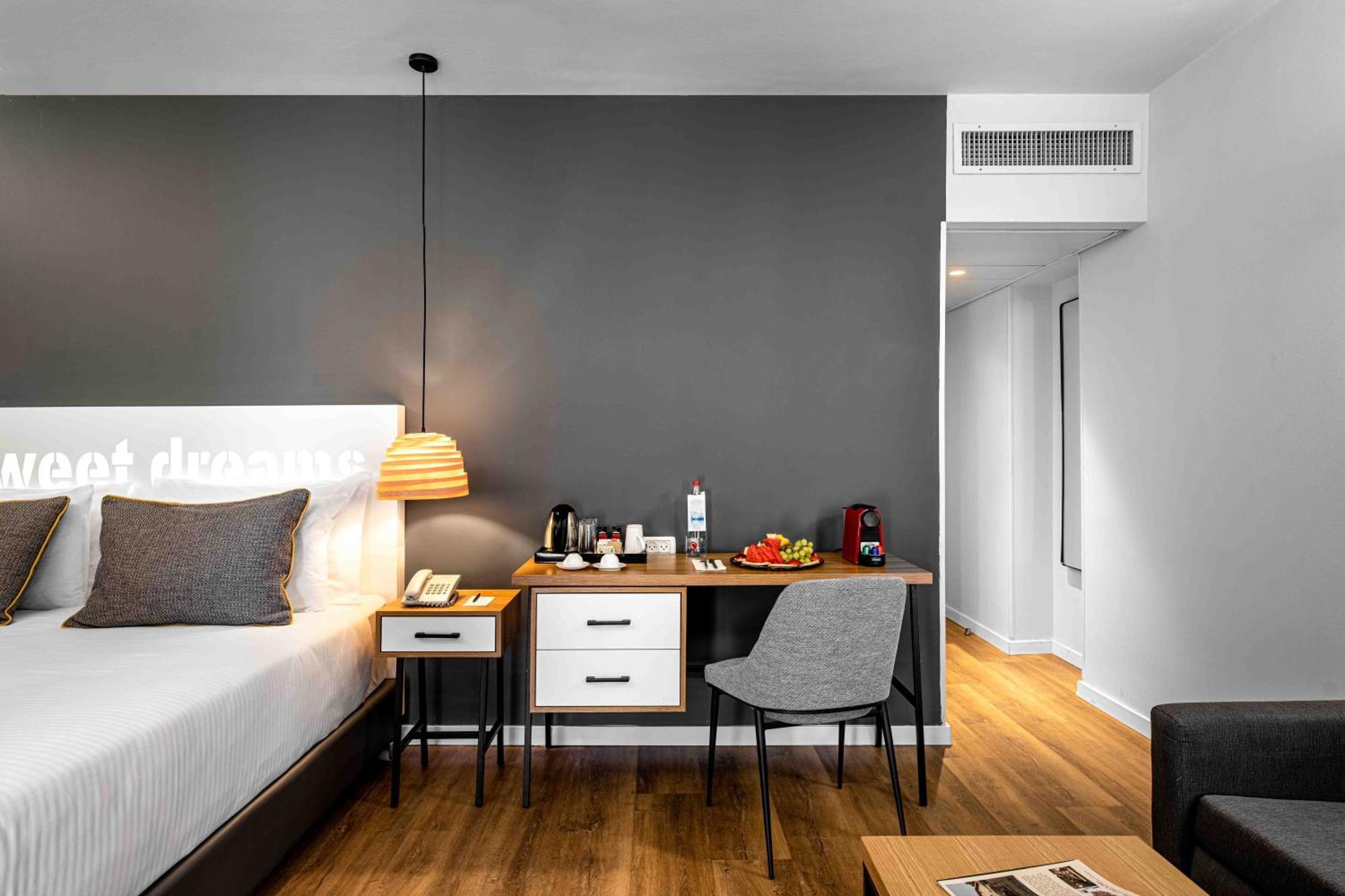 Prima City Hotel Тел Авив Екстериор снимка