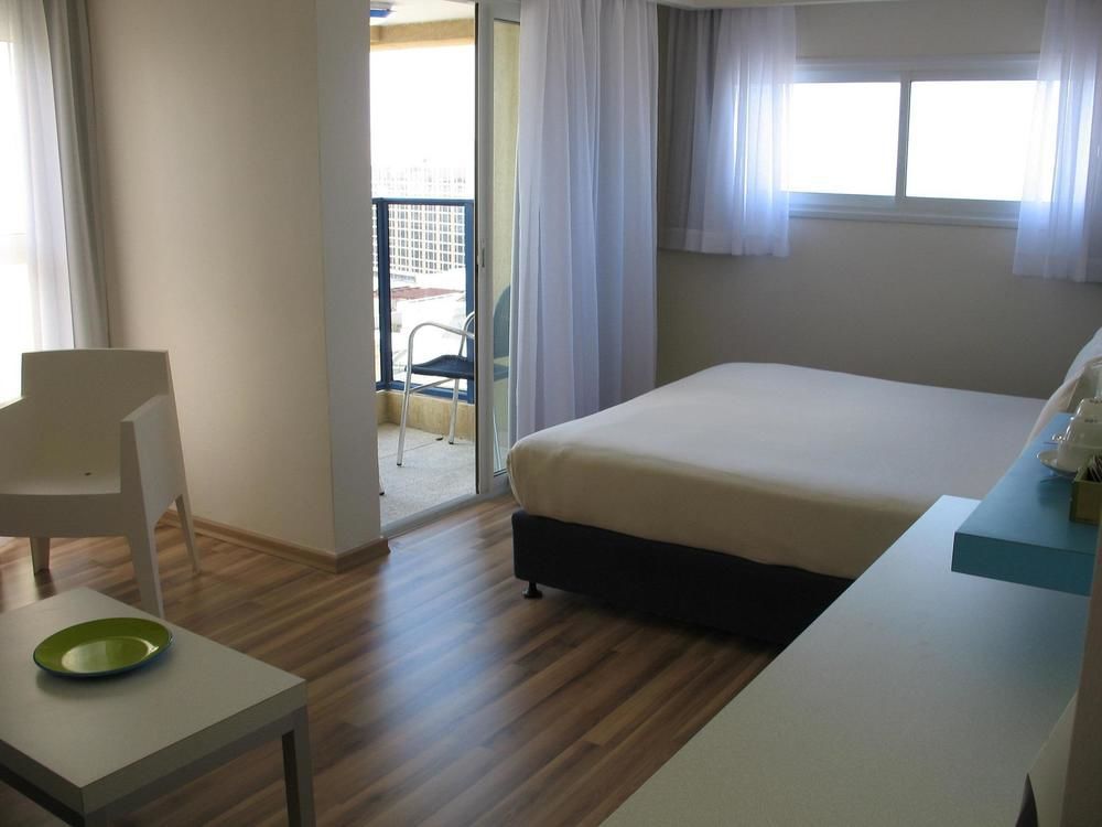 Prima City Hotel Тел Авив Екстериор снимка